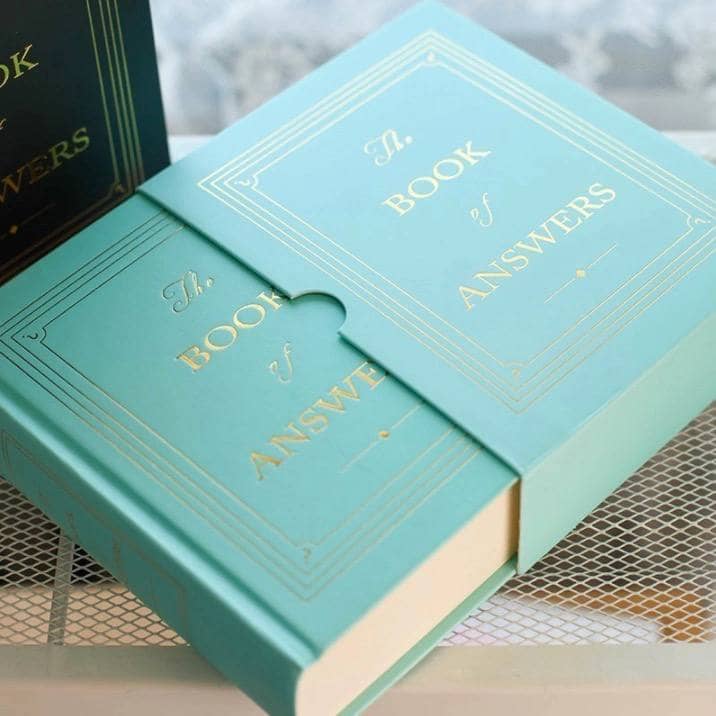 Книга ответов "The book of answers" / Черный 2