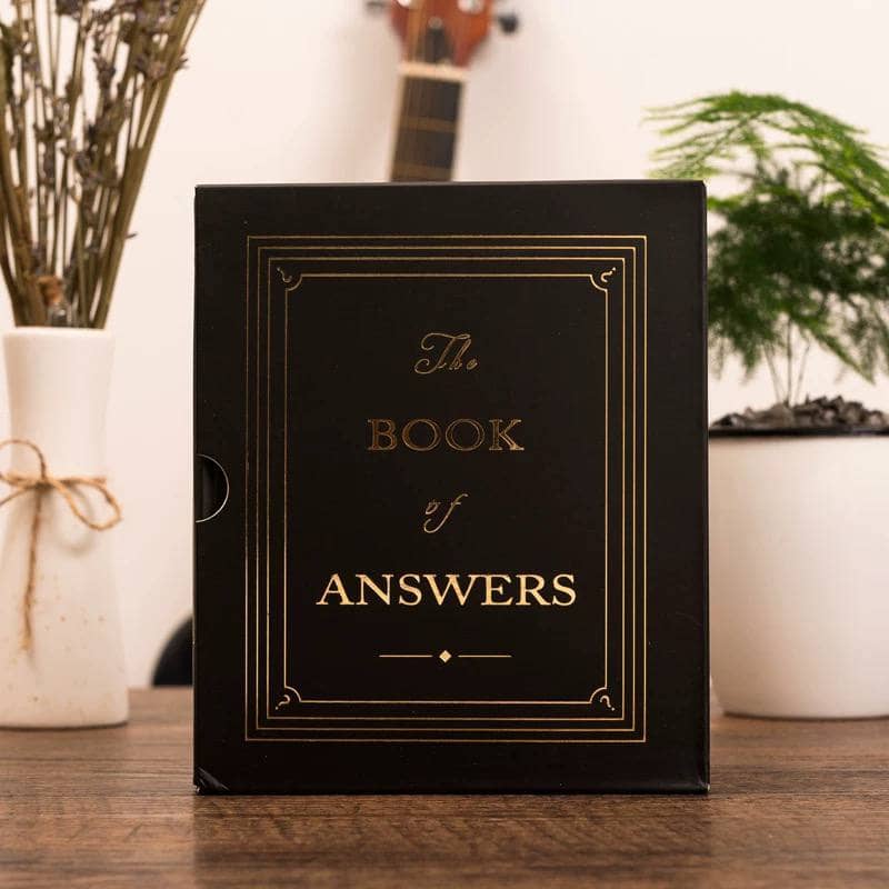 Книга ответов "The book of answers" / Черный 7