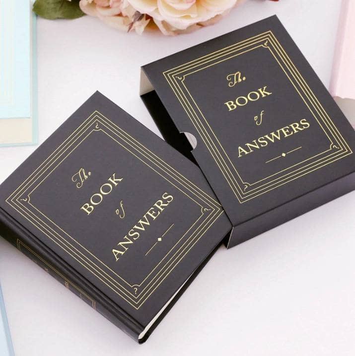 Книга ответов "The book of answers" / Черный 8