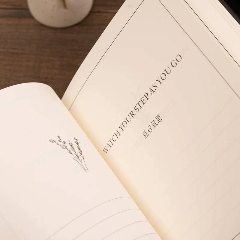 Книга ответов "The book of answers" / Черный 9